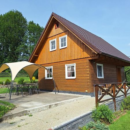 Roubenka Haj Villa Jindrichovice Buitenkant foto