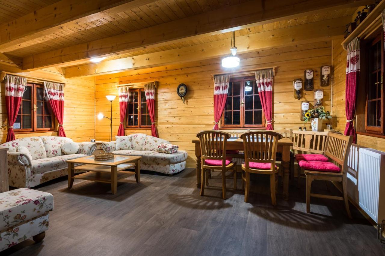 Roubenka Haj Villa Jindrichovice Buitenkant foto