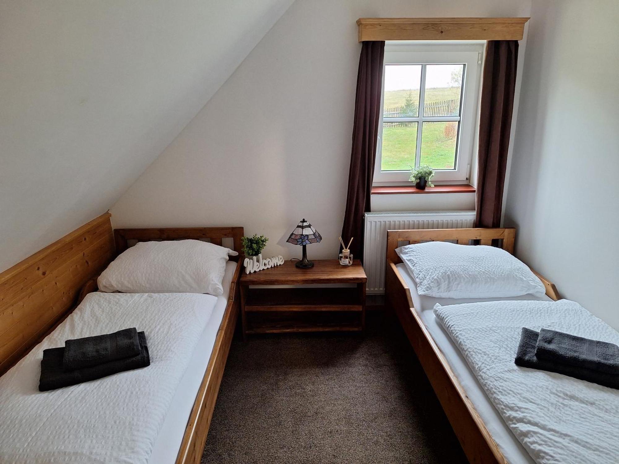 Roubenka Haj Villa Jindrichovice Buitenkant foto