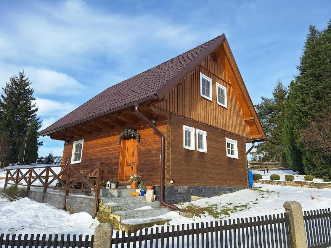 Roubenka Haj Villa Jindrichovice Buitenkant foto